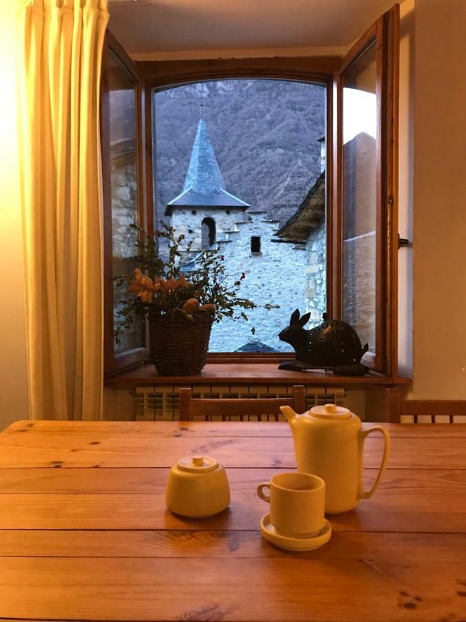 Casa Mingot Sxvi Anciles Benasqueアパートメント エクステリア 写真